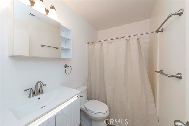 2800 Plaza Del Amo, Torrance CA: https://media.crmls.org/medias/7487598e-6bfd-4675-bb2c-e41c0175bece.jpg