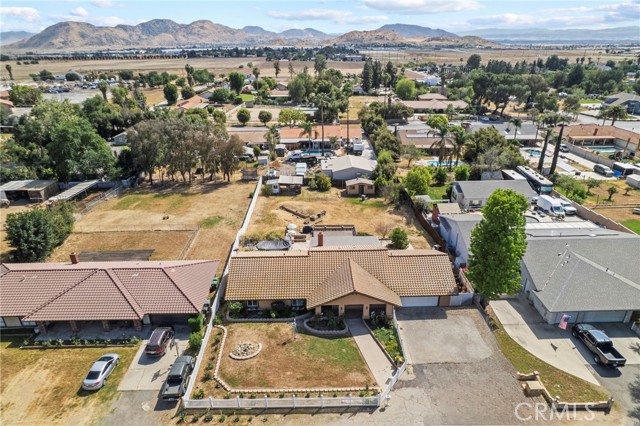 Detail Gallery Image 6 of 69 For 28075 Gerald Ln, Moreno Valley,  CA 92555 - 3 Beds | 2 Baths