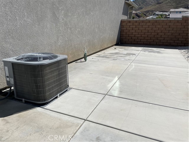 21108 Bison Mesa Road, Riverside CA: https://media.crmls.org/medias/748781f0-19e2-4c10-8372-387edafa6710.jpg