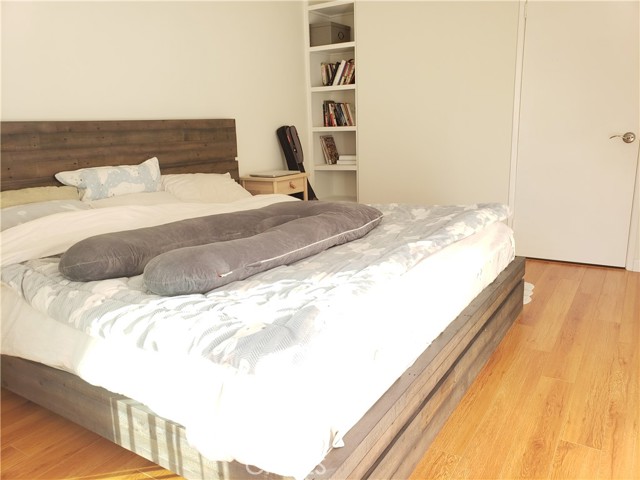 74879ffe 7b05 49f9 B2c4 1018ed6220a6