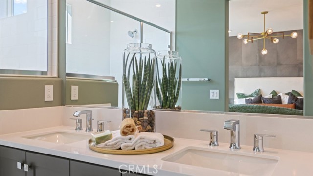 Detail Gallery Image 17 of 31 For 1673 W Lincoln Ave #101,  Anaheim,  CA 92801 - 3 Beds | 2/1 Baths