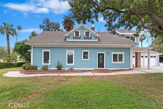 1350 E Chase Drive, Corona CA: https://media.crmls.org/medias/7488e765-c7f8-4db0-9e64-49f5e79caa5b.jpg