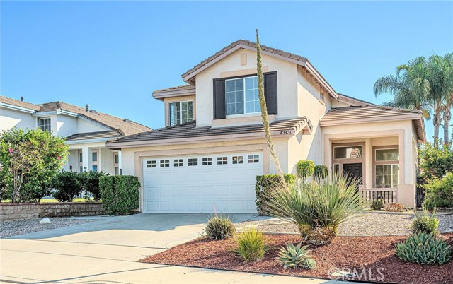 Detail Gallery Image 3 of 40 For 43430 via Barrozo, Temecula,  CA 92592 - 4 Beds | 2/1 Baths