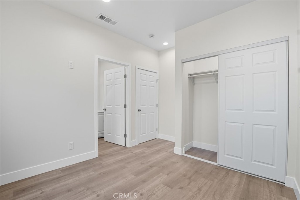 https://media.crmls.org/medias/748a2bd5-6265-4ac0-90f7-d2e596166c9a.jpg?preset=X-Large
