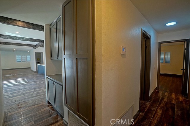 Detail Gallery Image 15 of 30 For 16100 Gamble Ave, Riverside,  CA 92508 - 5 Beds | 3 Baths
