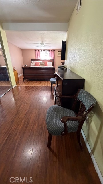 Detail Gallery Image 15 of 32 For 10900 Goss, Sun Valley,  CA 91352 - 4 Beds | 2 Baths