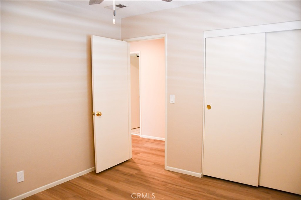https://media.crmls.org/medias/748abd78-330f-4806-a645-0e28e6de0cc1.jpg?preset=X-Large