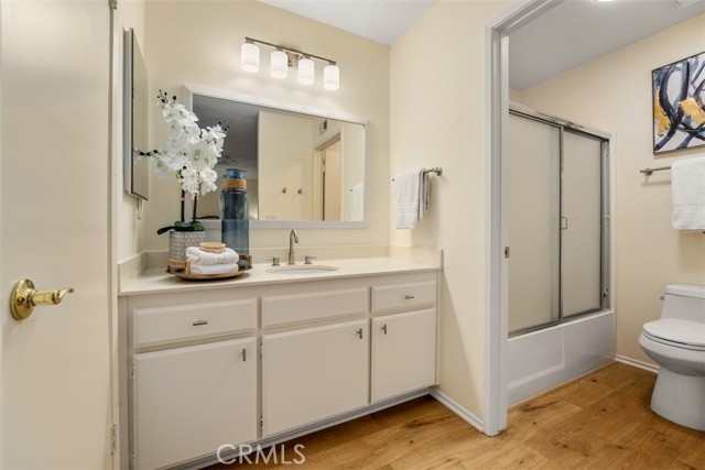 922 N Redding Way, Upland CA: https://media.crmls.org/medias/748ae98e-2fa9-472a-9f85-ba558bb483f4.jpg