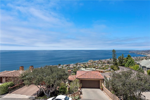 Detail Gallery Image 43 of 64 For 2340 Crestview Dr, Laguna Beach,  CA 92651 - 4 Beds | 5/1 Baths