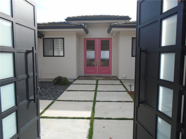 Detail Gallery Image 2 of 54 For 790 via Santa Catarina, Claremont,  CA 91711 - 3 Beds | 2/1 Baths