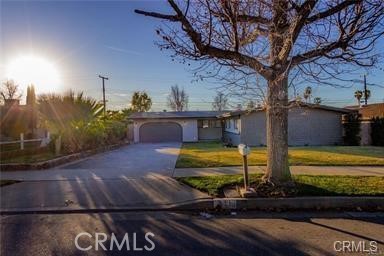 Detail Gallery Image 4 of 37 For 321 N Lincoln St, Redlands,  CA 92374 - 3 Beds | 2 Baths