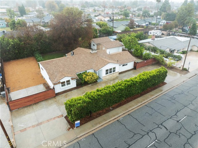 Detail Gallery Image 2 of 44 For 868 Royal Ave, Simi Valley,  CA 93065 - 3 Beds | 2 Baths