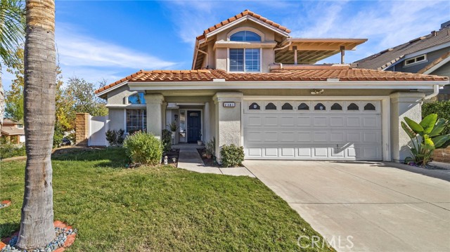 Detail Gallery Image 2 of 37 For 2381 Pepperwood Ln, Corona,  CA 92882 - 4 Beds | 3 Baths