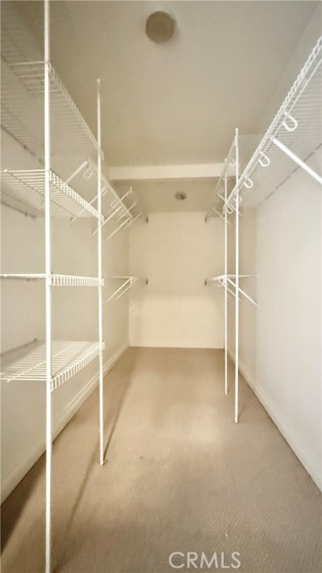 Detail Gallery Image 12 of 25 For 5241 Colodny Dr #403,  Agoura Hills,  CA 91301 - 3 Beds | 2/1 Baths