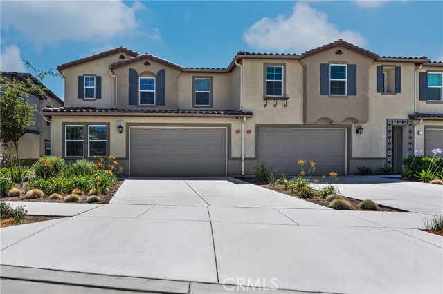 Detail Gallery Image 2 of 29 For 15971 Aventurine Ln, Chino,  CA 91708 - 3 Beds | 2/1 Baths