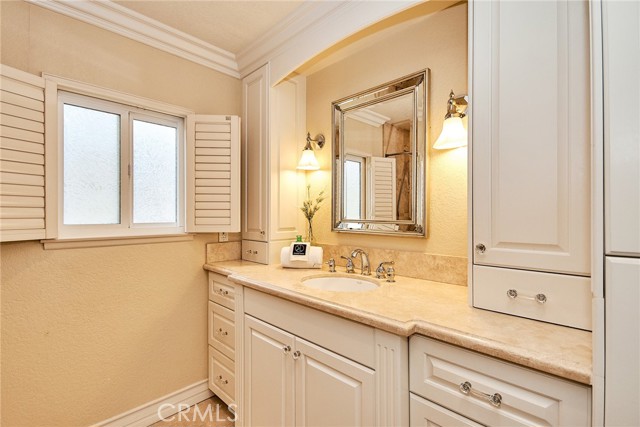 Detail Gallery Image 36 of 59 For 2592 Flanders Ct, Brea,  CA 92821 - 4 Beds | 2/1 Baths