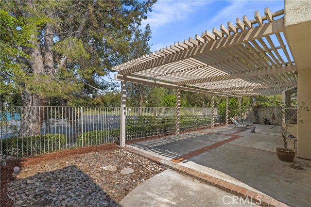 Detail Gallery Image 40 of 54 For 256 N Hickory Branch Ln, Orange,  CA 92869 - 4 Beds | 2/1 Baths