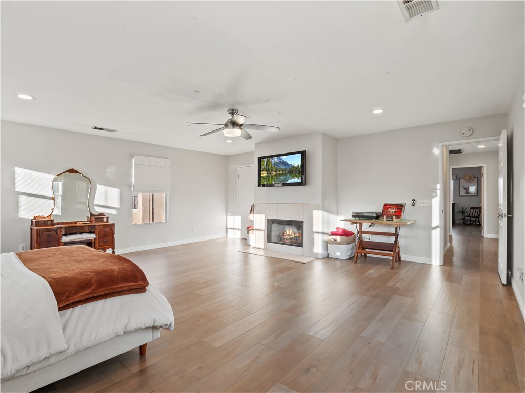 MLS #SR25245032 image #14