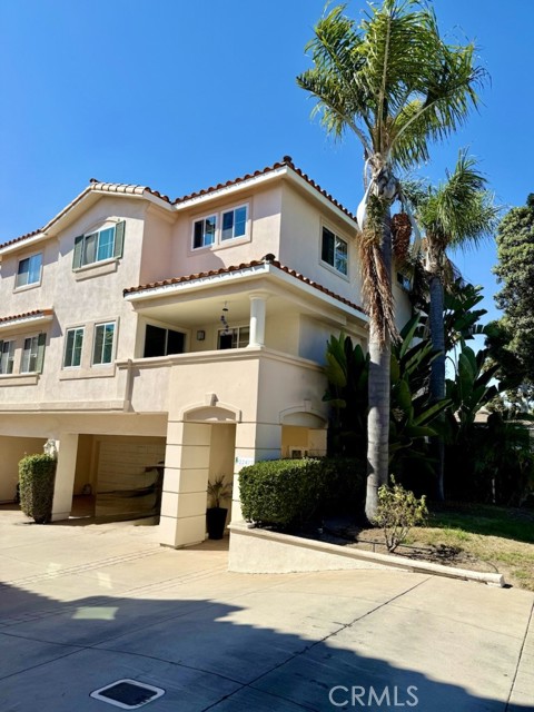 22477 Kent Avenue, Torrance CA: https://media.crmls.org/medias/7490b9fa-1b21-4351-b71a-0e0dbee4fc3c.jpg