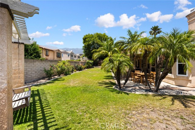 5914 Johnston Place, Rancho Cucamonga CA: https://media.crmls.org/medias/7491f7ef-b6cc-4afb-8bb9-a2e765d34748.jpg