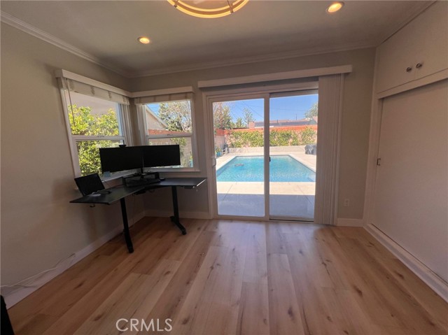 Detail Gallery Image 18 of 37 For 20933 Hemmingway St, Canoga Park,  CA 91304 - 4 Beds | 3 Baths