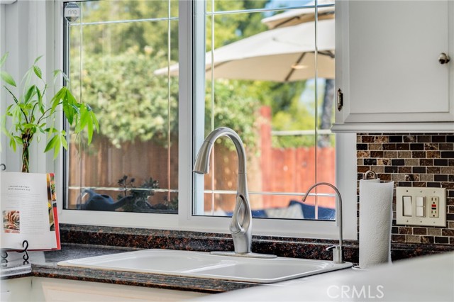 Detail Gallery Image 14 of 45 For 1935 Adobe Ave, Corona,  CA 92882 - 3 Beds | 2 Baths