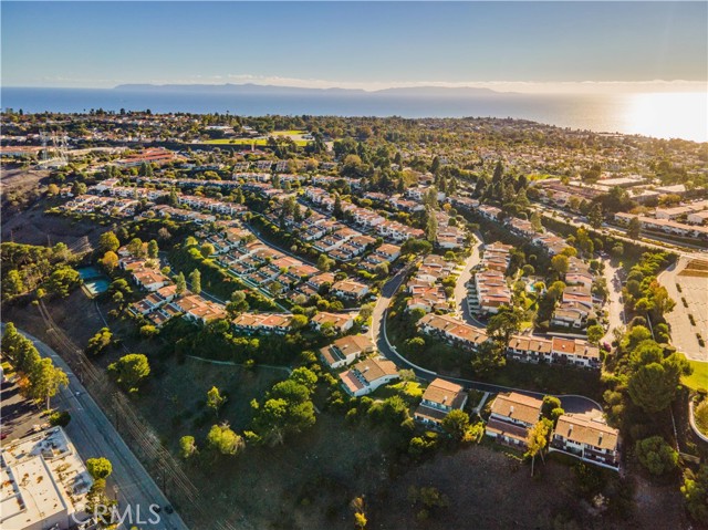 59 Sycamore Lane, Rolling Hills Estates, California 90274, 3 Bedrooms Bedrooms, ,2 BathroomsBathrooms,Residential,Sold,Sycamore,PV23082998