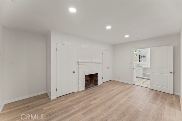 Detail Gallery Image 10 of 32 For 14722 Strathern, Panorama City,  CA 91402 - 5 Beds | 3 Baths