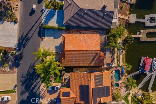 Detail Gallery Image 8 of 58 For 30205 Channel Way, Canyon Lake,  CA 92587 - 3 Beds | 2 Baths