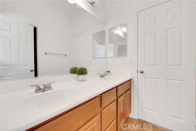 Detail Gallery Image 17 of 25 For 7715 Shadyside Way, Corona,  CA 92880 - 4 Beds | 3/1 Baths