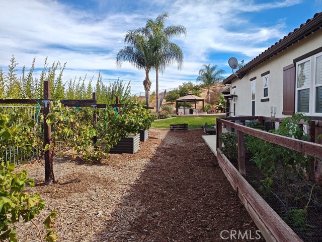 Detail Gallery Image 29 of 67 For 7976 Bligh Ct, Riverside,  CA 92506 - 4 Beds | 4/1 Baths