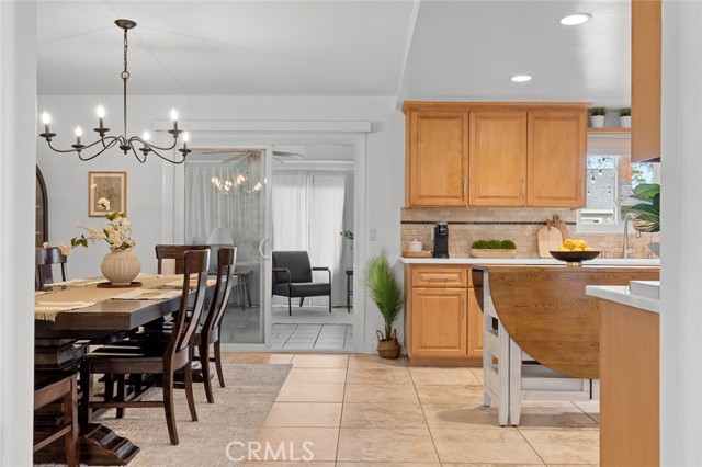Detail Gallery Image 12 of 40 For 6582 Corrine Cir, Huntington Beach,  CA 92647 - 3 Beds | 2 Baths