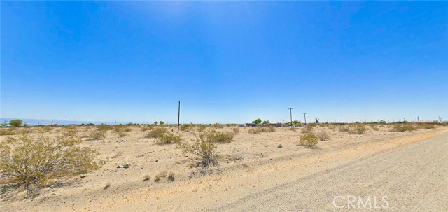 Detail Gallery Image 3 of 4 For 2328 Port Ave, Thermal,  CA 92274 - – Beds | – Baths