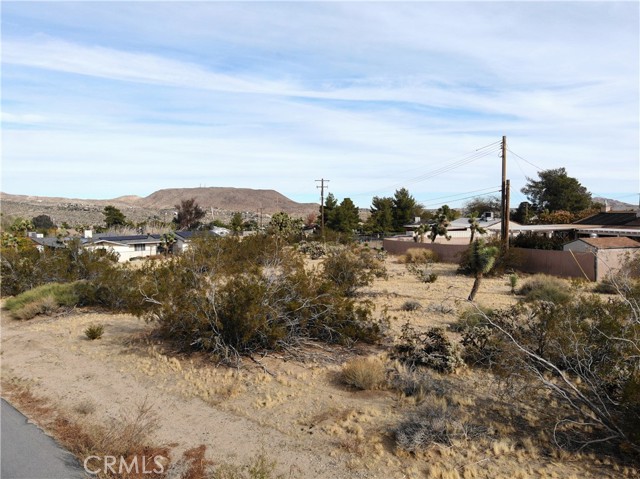 7035 Lennox Avenue, Yucca Valley, California 92284, ,Land,For Sale,7035 Lennox Avenue,CRJT23216684