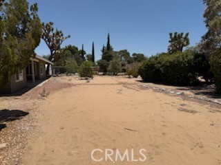 https://media.crmls.org/medias/749736b0-182b-433b-838c-2a662b4daa67.jpg?preset=X-Large