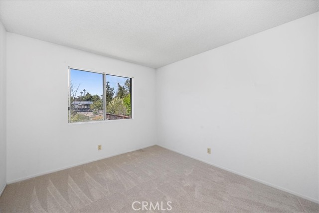 41880 Humber Dr., Temecula CA: https://media.crmls.org/medias/7497d4ac-70a8-4a1b-af8a-55355693625f.jpg