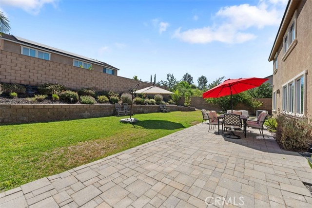 Detail Gallery Image 20 of 26 For 25694 Red Hawk Rd, Corona,  CA 92883 - 5 Beds | 3/1 Baths