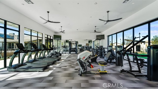 Detail Gallery Image 39 of 41 For 24339 Calle La Roca, Valencia,  CA 91354 - 4 Beds | 4/1 Baths
