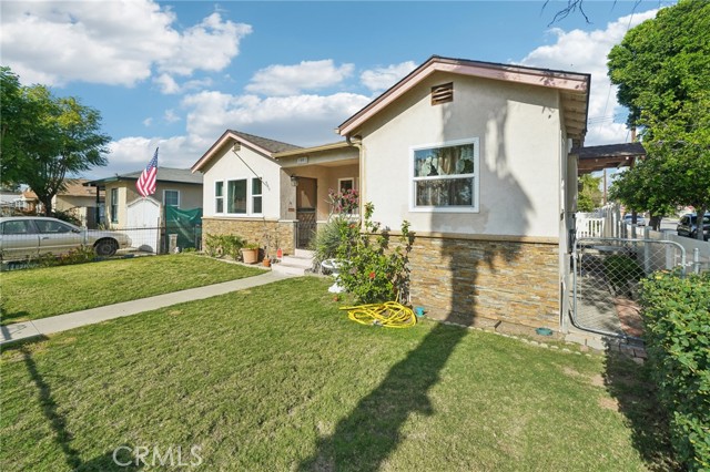 Detail Gallery Image 2 of 43 For 1002 N Florence Ave, Colton,  CA 92324 - 3 Beds | 2 Baths