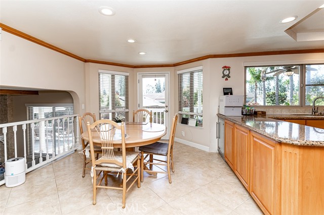 Image 15 of 37 For 2826 Larkspur Avenue