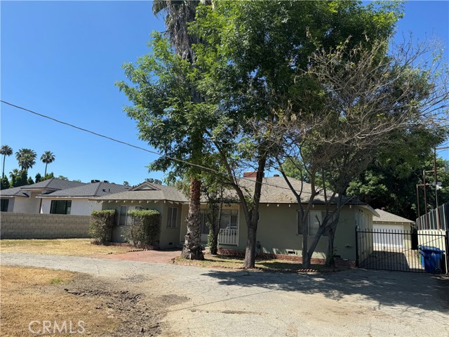 Detail Gallery Image 5 of 56 For 23221 Burbank Bld, Woodland Hills,  CA 91367 - 3 Beds | 2 Baths