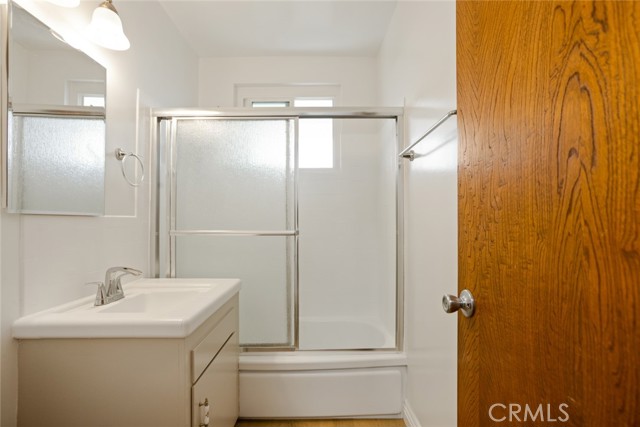 Detail Gallery Image 16 of 23 For 740 W 27th St #4,  San Pedro,  CA 90731 - 2 Beds | 1 Baths