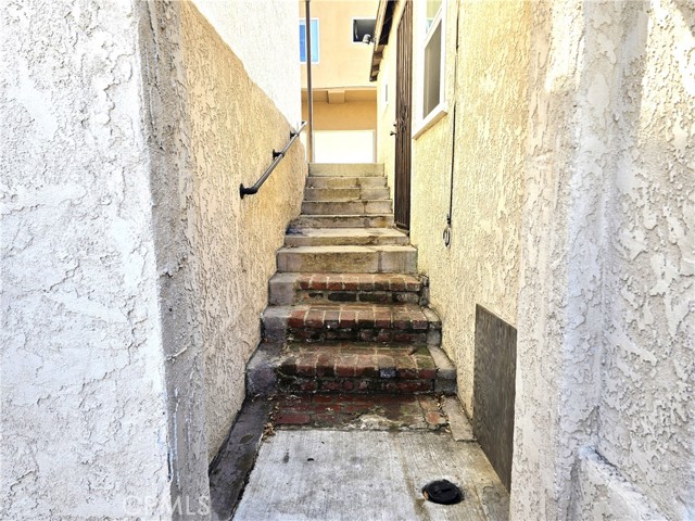 Detail Gallery Image 24 of 28 For 1830 Stanley Ave, Signal Hill,  CA 90755 - – Beds | – Baths