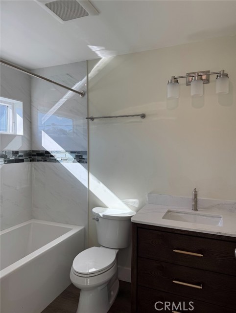 Detail Gallery Image 10 of 17 For 1319 Amapola Ave, Torrance,  CA 90501 - 2 Beds | 2 Baths