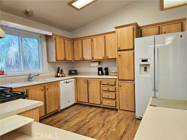 Detail Gallery Image 11 of 53 For 3008 Brent Ct, Thermal,  CA 92274 - 3 Beds | 2 Baths