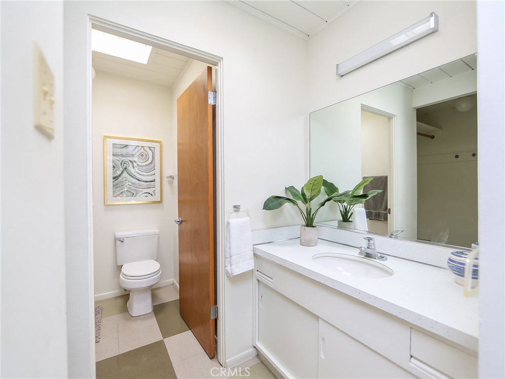 749effbf 07a6 4f68 B4f1 B8244df3368f