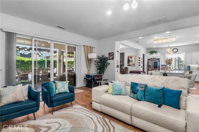 8506 North Adir Drive photo 6