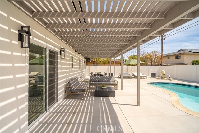 Detail Gallery Image 56 of 65 For 16265 Pine Ave, Fontana,  CA 92335 - 4 Beds | 3 Baths