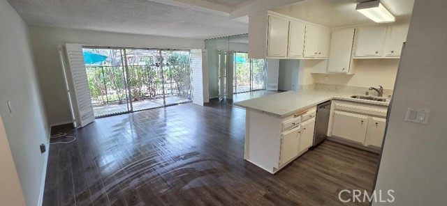 Front Image Thumbnail for CRPW26077038