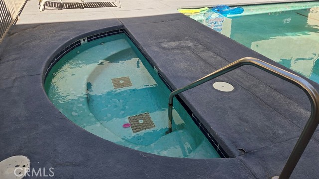 5400 Lindley Avenue, Encino CA: https://media.crmls.org/medias/74a05a99-cd19-4e80-a93b-cbe2c922dc3b.jpg